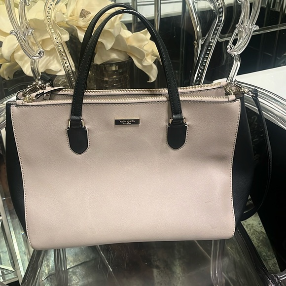kate spade Handbags - Kate spade purse